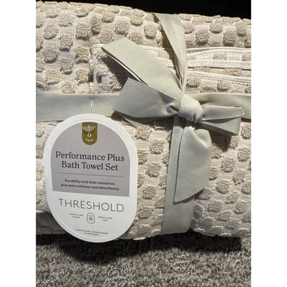 Threshold Performance Plus Textured Dot Bath Towel Set Khaki 6pc BRAND NEW W TAG - Picture 3 of 8